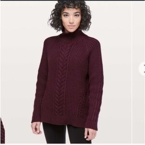 Lululemon cotton cable knit 🧶 sweater size 8 bring the cozy